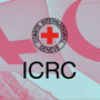 Logo officiel du CICR en noir avec sa croix rouge, superposé sur les drapeaux de la Croix-Rouge et du Croissant-Rouge sur fond turquoise. Ce visuel symbolise la transition historique alors que le CICR adopte l'emblème numérique ADEM contre les cyberattaques.