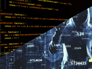 Illustration de dcod.ch pour l'article "Le premier ransomware autonome piloté par une IA passe à l'action". Le visuel présente un écran divisé en diagonale avec des lignes de code informatique à gauche et un pirate informatique encapuchonné au milieu de données numériques à droite, symbolisant l'attaque de l'agent JadePuffer