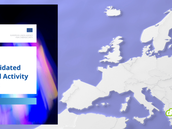 Page de garde du Rapport annuel consolidé 2025 de l'ENISA à côté d'une carte en relief illustrant comment l'Europe s'unit, avec le logo de DCOD.