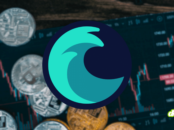 Logo de Liquid Network sous forme de vague turquoise au centre, entouré de pièces de monnaie Bitcoin physiques sur fond de graphiques boursiers de cryptomonnaies.