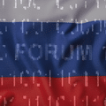 Drapeaux de la Russie recouvert de code binaire numérique et du mot Forum, illustrant l'analyse historique du forum cybercriminel Exploit.in.